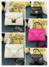 Picture of Valentino Lady Handbags _SKUfw126238134fw